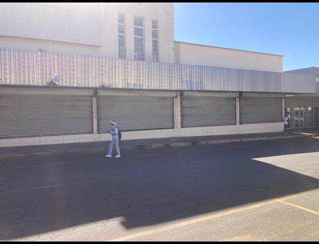 840M² BUSINESS FOR SALE IN RUSTENBURG CENTRAL
